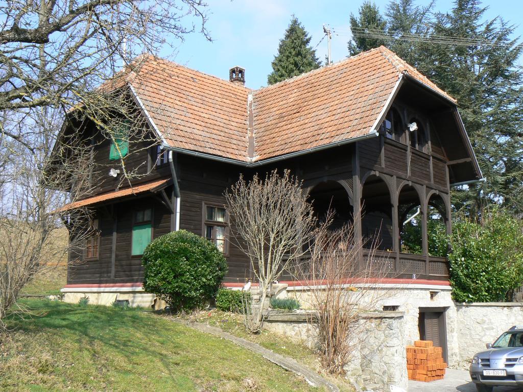 Country House Stoljetna Vila Guest House Seona Bagian luar foto